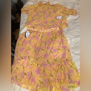 Floral Shirt and Skirt Matching Set size XL